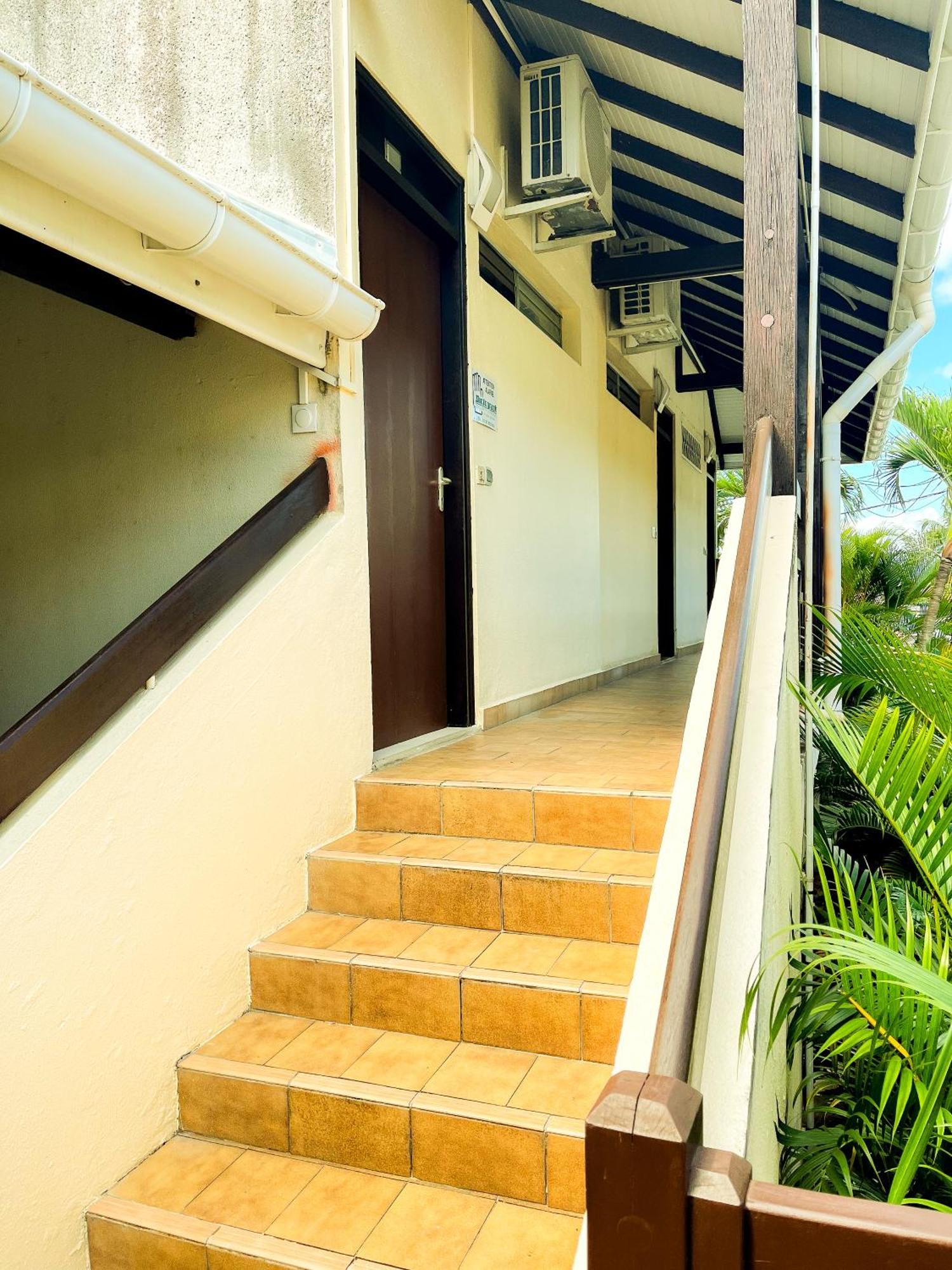Charmant Studio Mezzanine - Caraibes Zen - Gosier - Proche De La Mer Le Gosier  Eksteriør billede